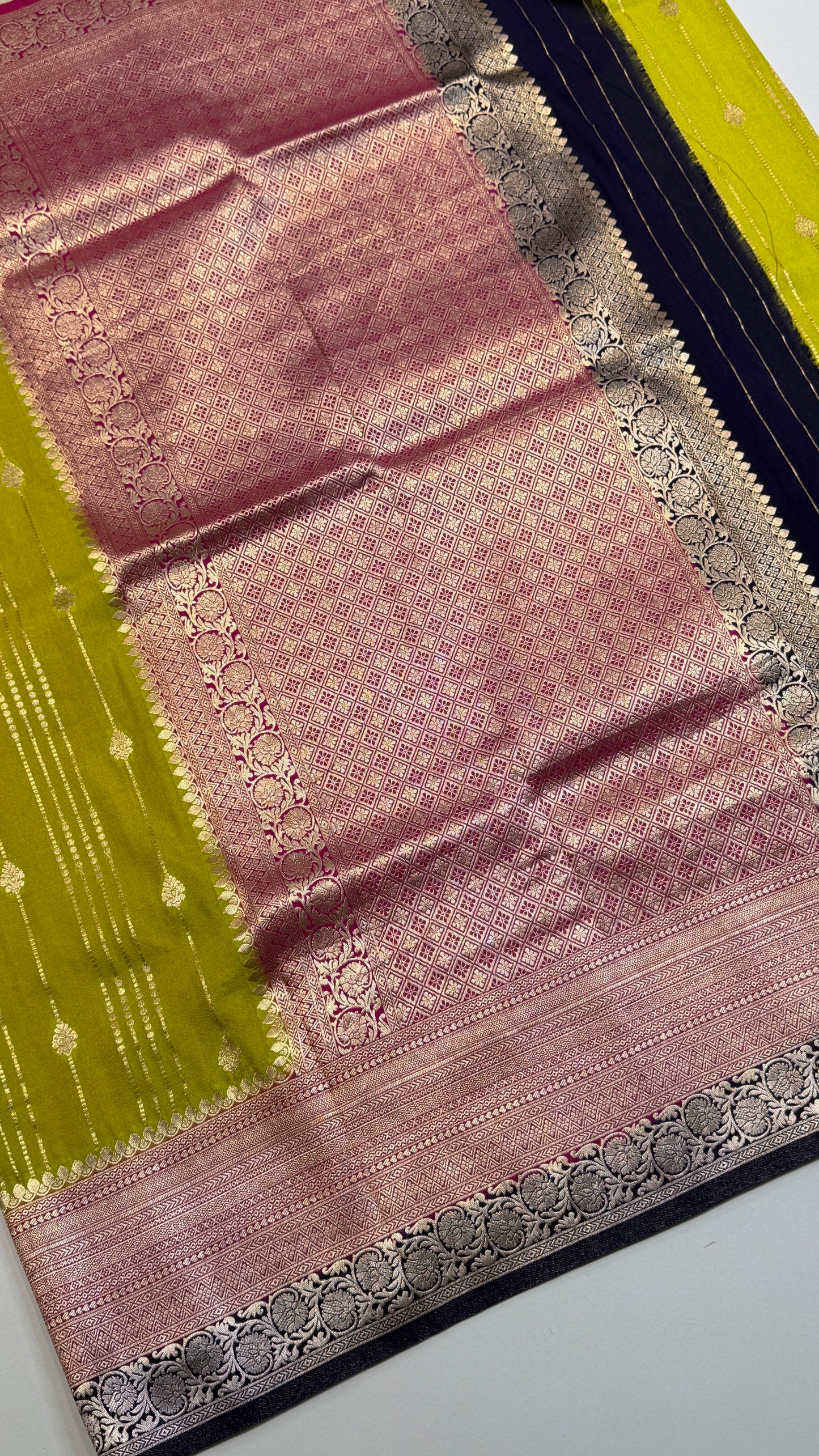 Semi Georgette Saree With Khaddi Borders