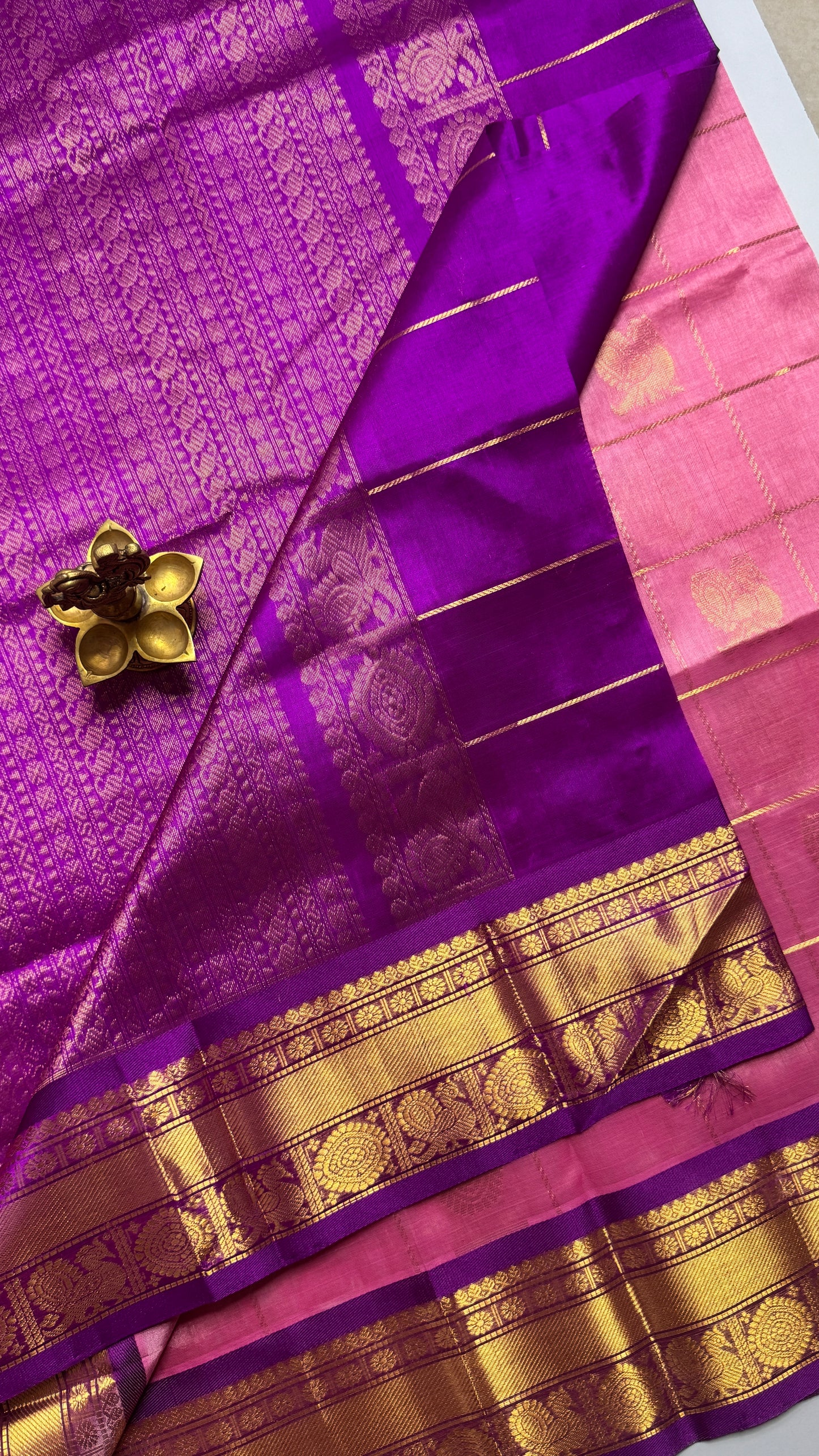 Mayil & Chakram Butta Pure Silk Cotton Saree
