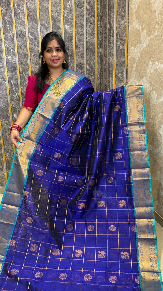 Mayil & Chakram Butta Pure Silk Cotton Saree