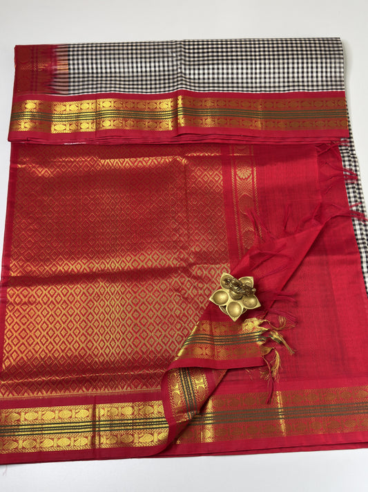 Podi Kattam Checks Silk Cotton Saree