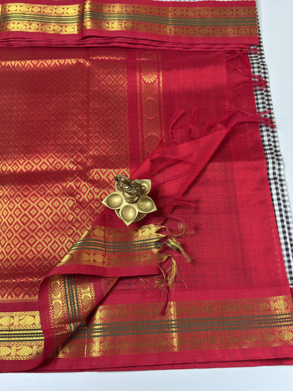 Podi Kattam Checks Silk Cotton Saree