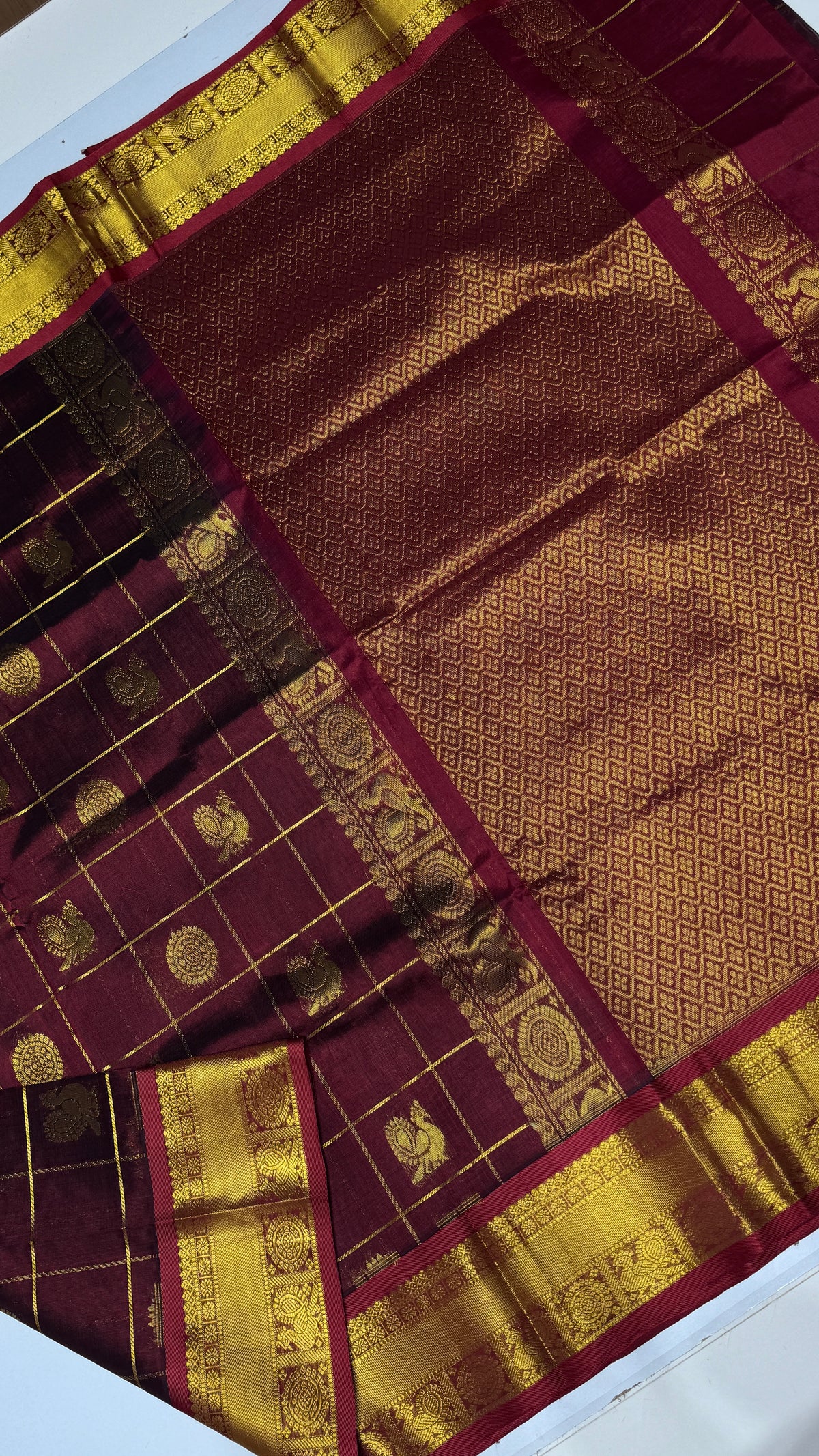 Mayil & Chakram Butta Pure Silk Cotton Saree