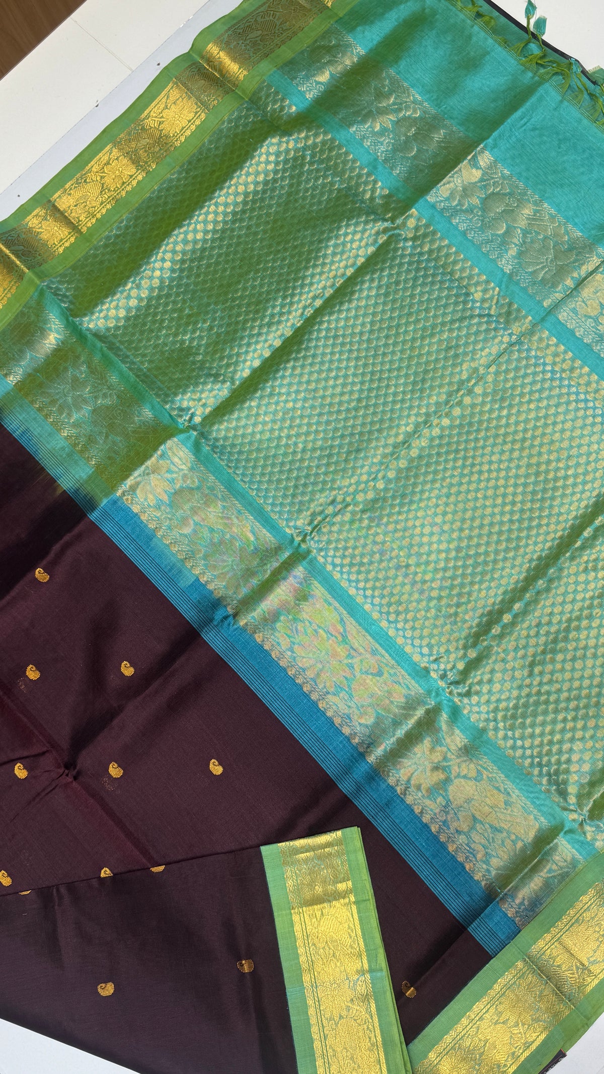 Butta Pure Silk Cotton Saree with Korvai Border