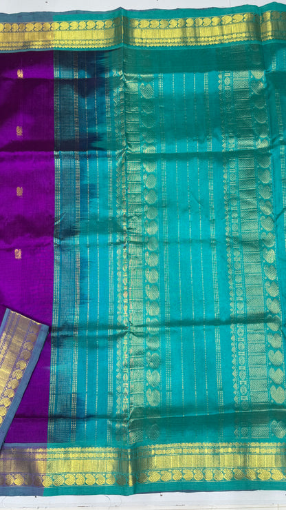 Butta Pure Silk Cotton Saree with non Korvai Border
