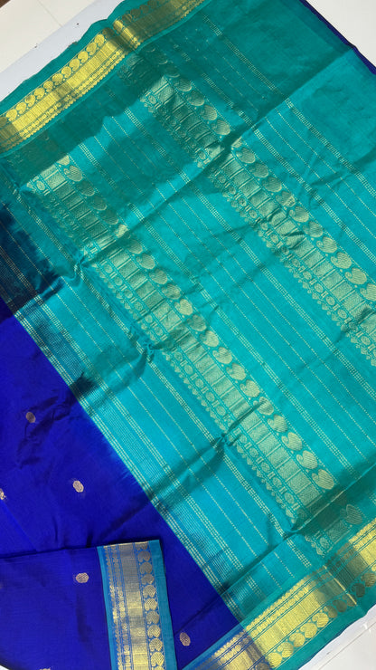 Butta Pure Silk Cotton Saree with non Korvai Border