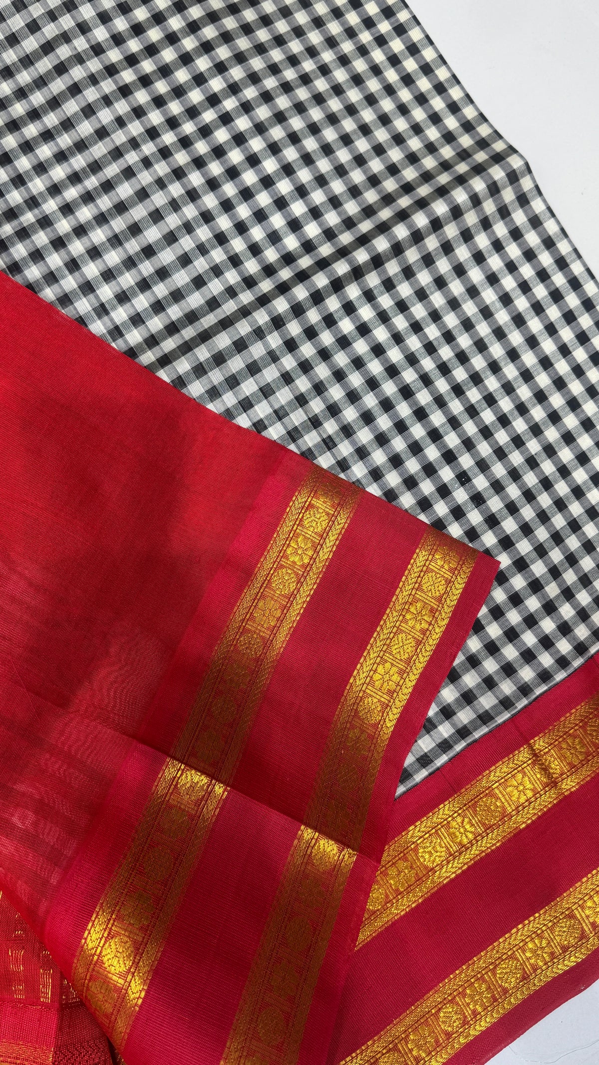 Checks Pure Silk Cotton with Korvai Border