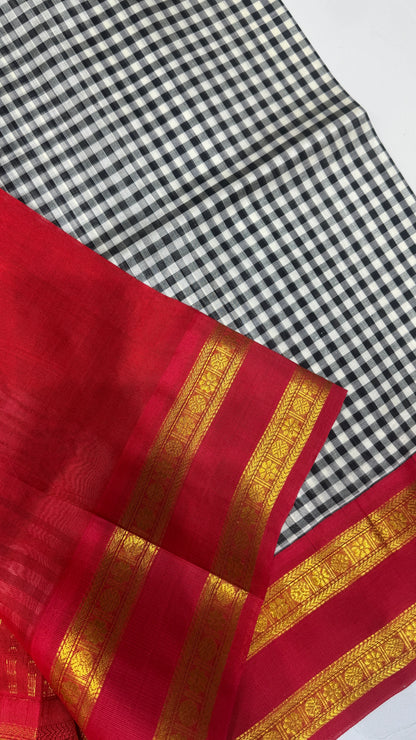 Checks Pure Silk Cotton with Korvai Border