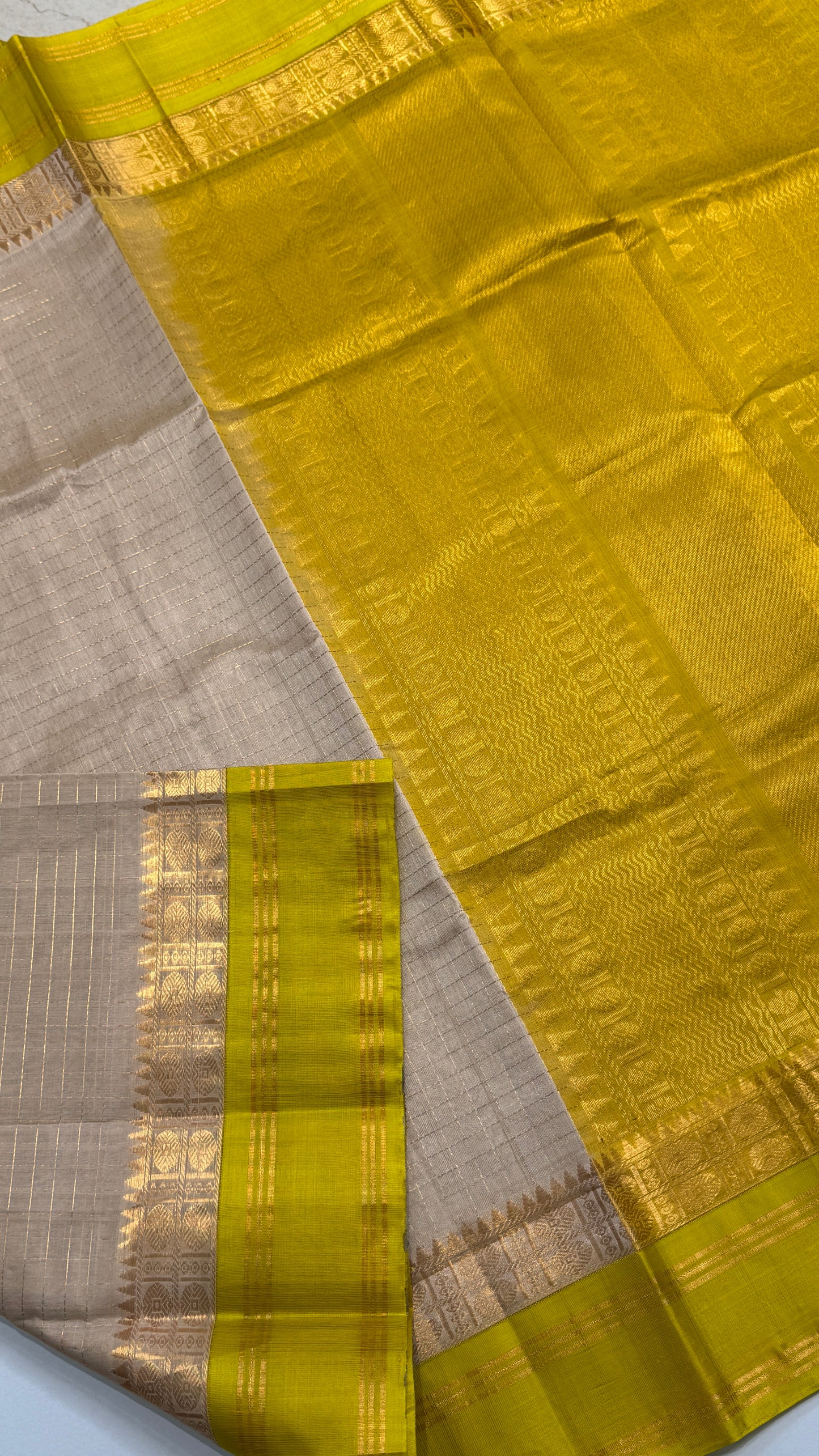 Pure Silk Cotton Saree with Korvai Borders
