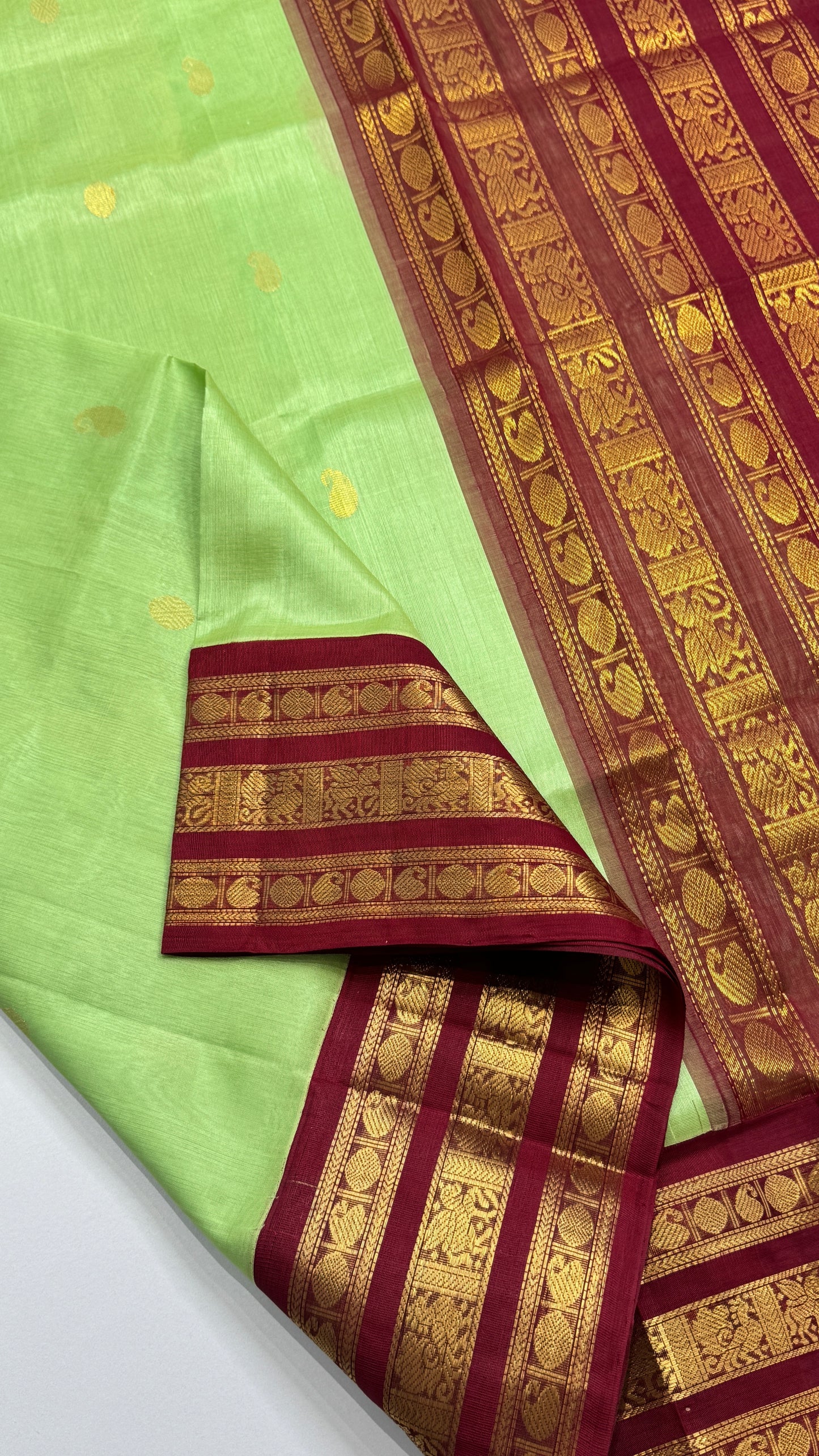 Pure Silk Cotton Saree with Korvai Borders