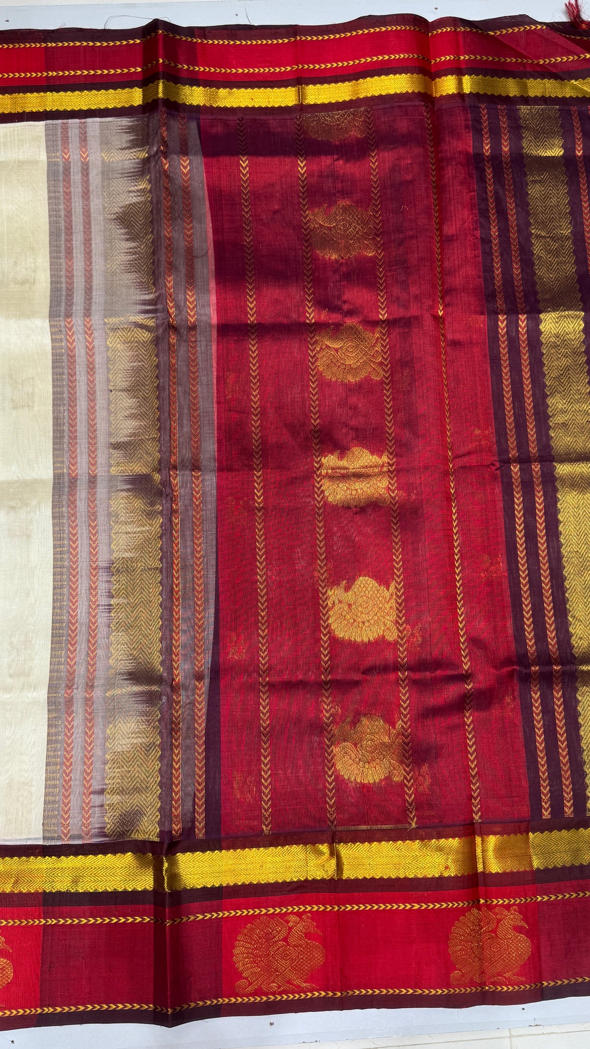 Butta Pure Silk Cotton Saree with Korvai Border