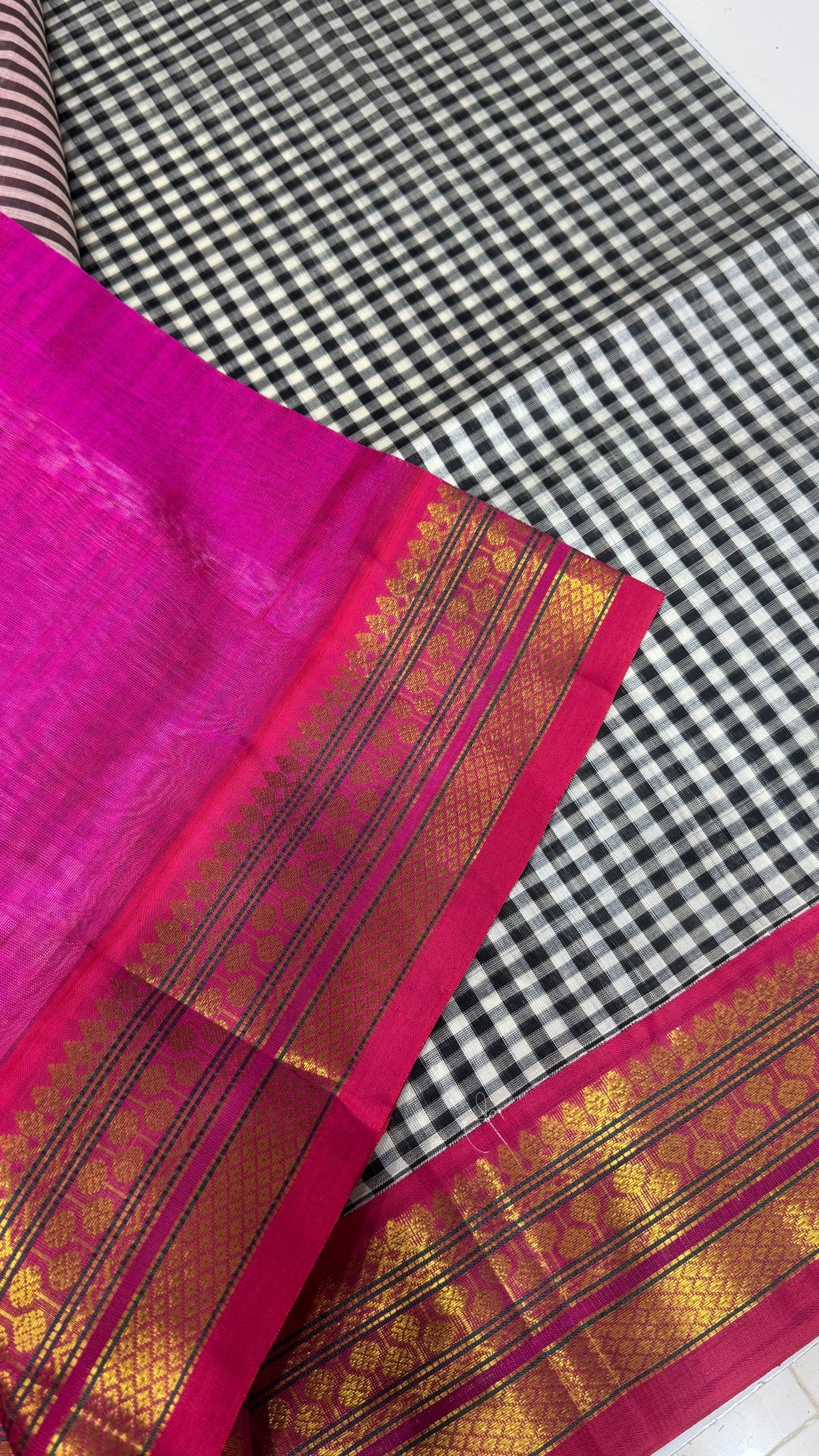 Checks Pure Silk Cotton with Korvai Border